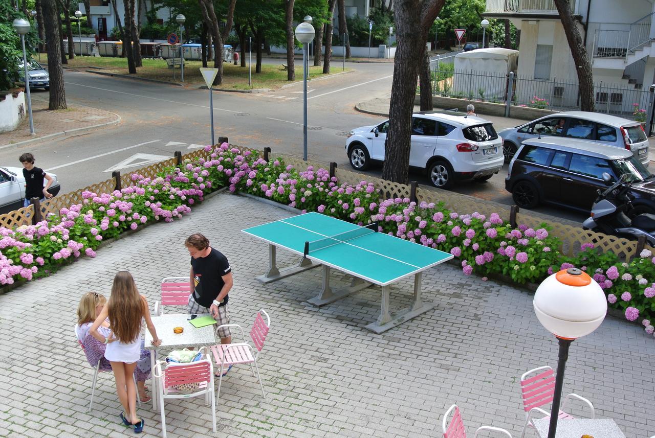 Hotel Toschi Lido di Classe Zewnętrze zdjęcie